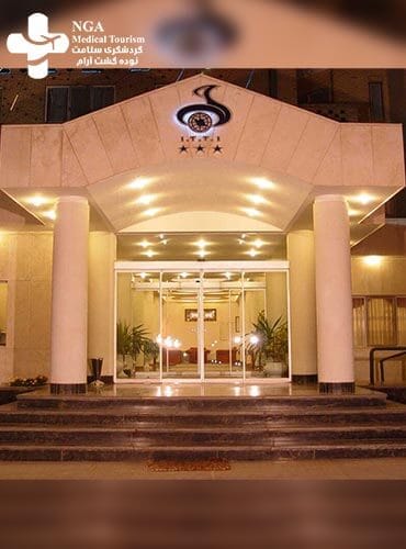 فندق-جهانگردي-في-يزد