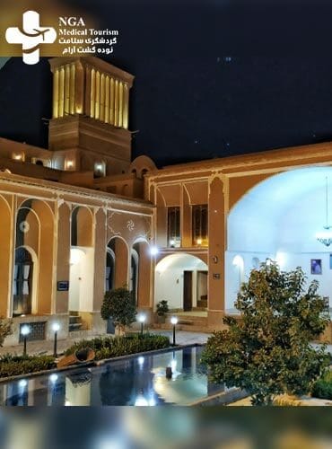 فندق-لاله-في-يزد